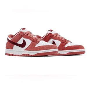 Woman’s 2024 Valentines Day low dunks